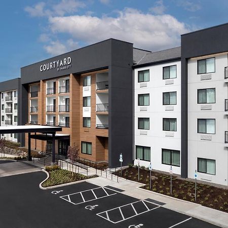 Courtyard By Marriott Portland Tigard Hotel Exterior photo