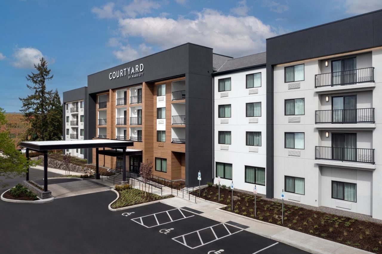 Courtyard By Marriott Portland Tigard Hotel Exterior photo