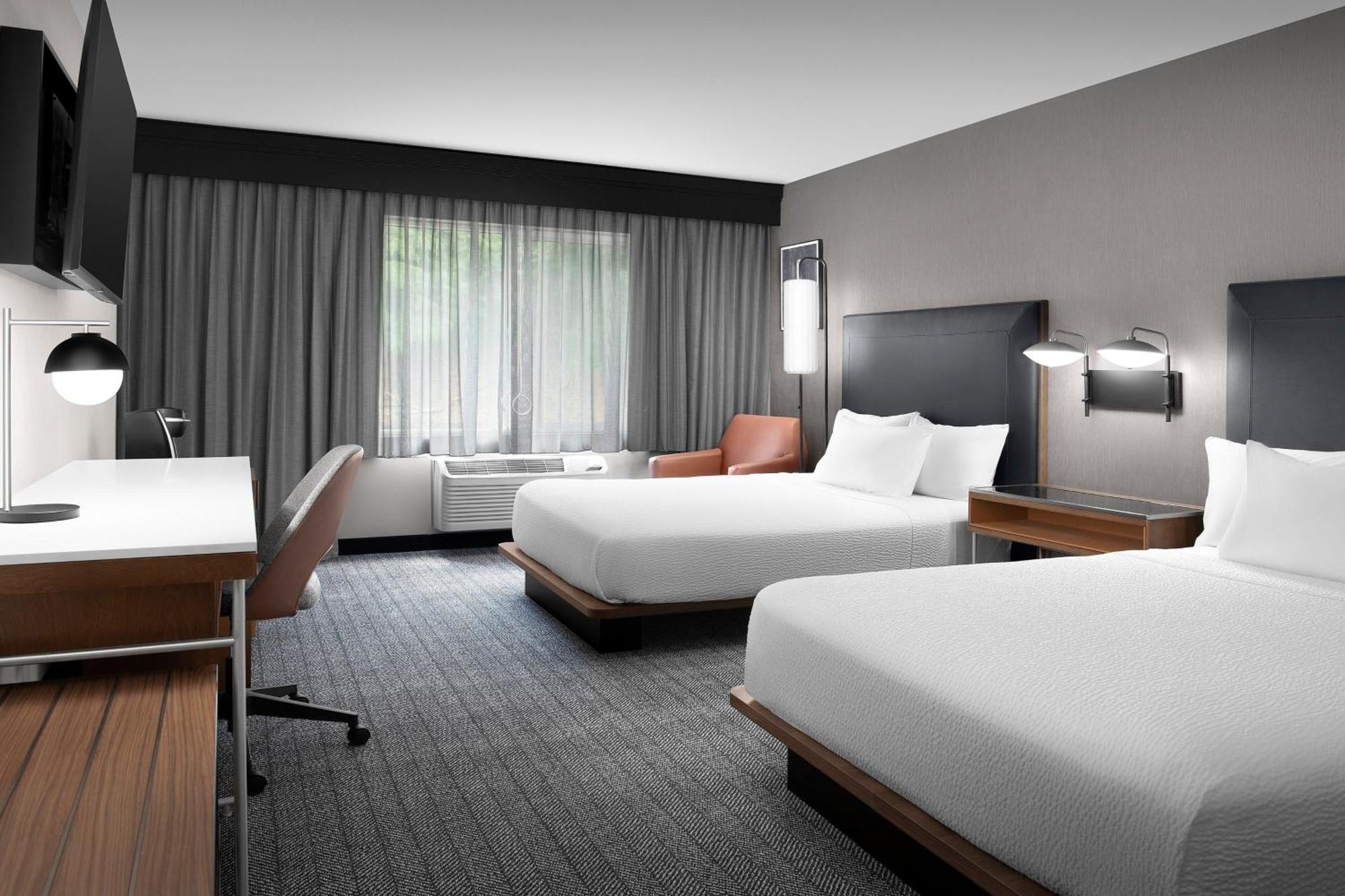Courtyard By Marriott Portland Tigard Hotel Exterior photo